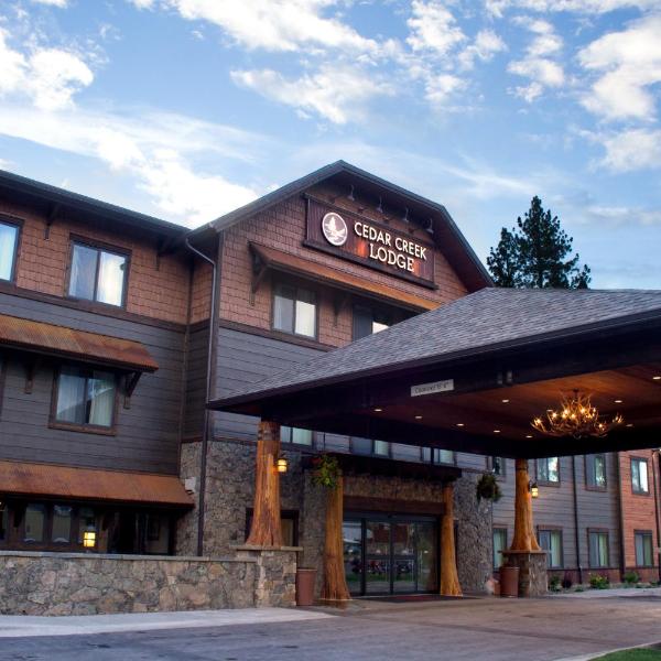 Cedar Creek Lodge hotel in Columbia Falls Montana near Glacier National Park