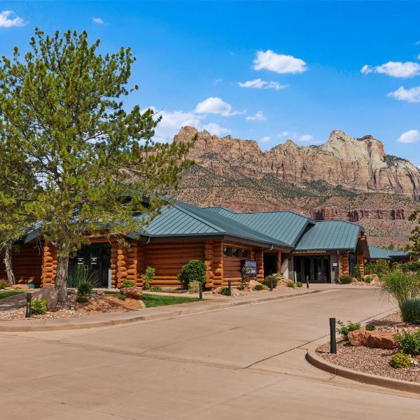 Hotel De Novo, Tapestry Collection by Hilton in Springdale, Utah