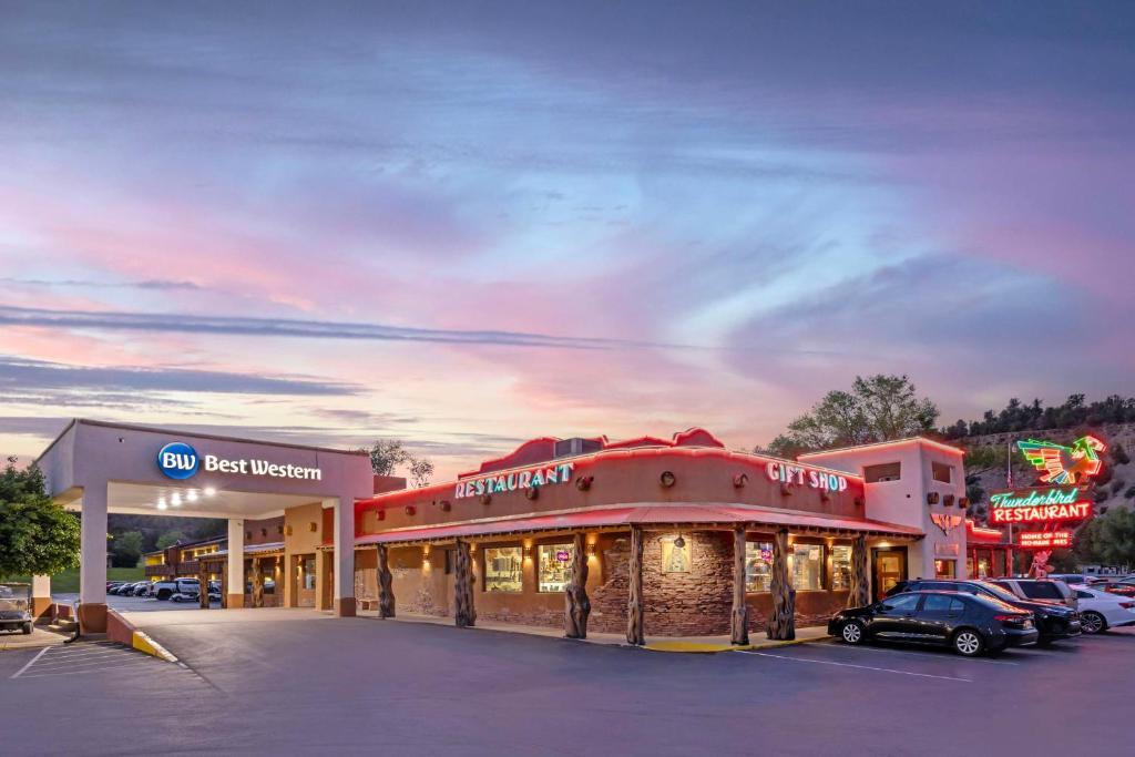 Best Western East Zion Thunderbird Lodge at Mount Carmel Junction, Utah