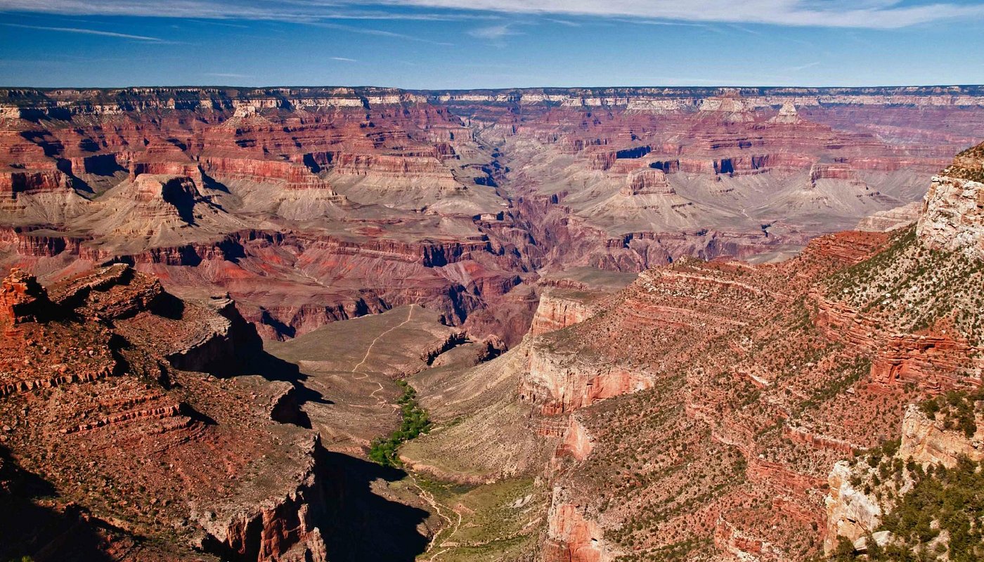 The Rim Trail along the South Rim of the Grand Canyon